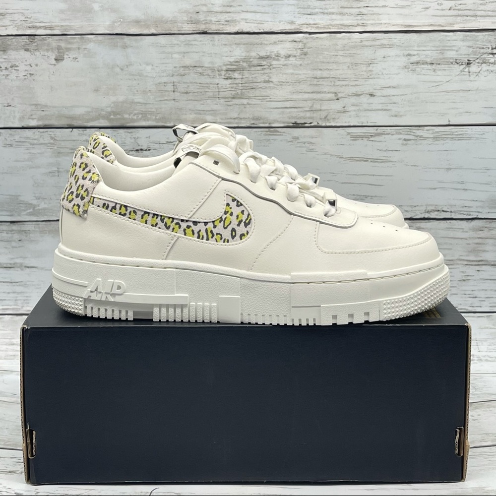 Nike Air Force 1 Pixel SE Leopard Lemon Twist Size 9 NEW - NO BOX